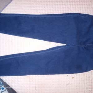 Women's size medium time and true blue jeans worn once